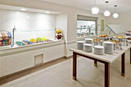 Hilton Garden Inn Phoenix Downtown - 14