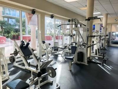 Intracostal Sunny Isles - 12