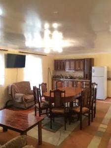 Dva Domika Kamo 171 - 10