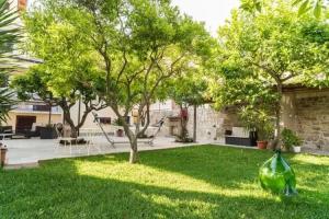 Villa Imperamare, Santa Maria