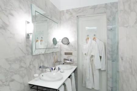 Telegraaf, Autograph Collection - 94