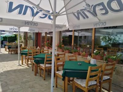 Южни нощи семеен хотел Свети Влас - 23