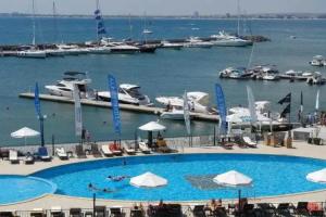 ETARA 1,2 Apart Complex