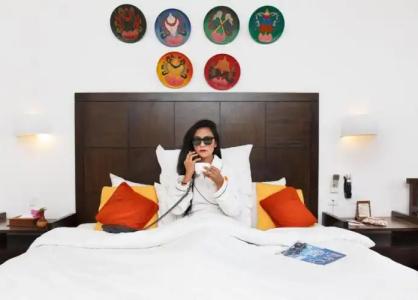 Club Himalaya, by Aces - 69