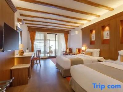 Club Himalaya, by Aces - 100