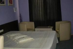 Family Hotel Avramov