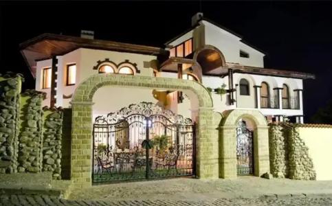 Boutique & Spa Heaven - 0