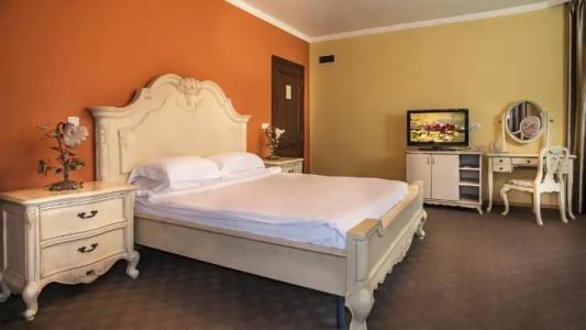 Boutique & Spa Heaven - 18