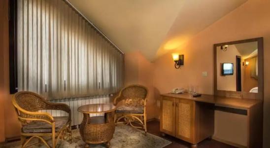 Boutique & Spa Heaven - 9