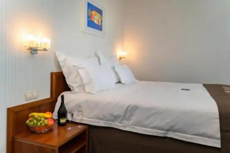 Panorama - Free EV Charging Station - 242