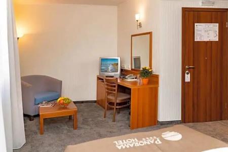 Panorama - Free EV Charging Station - 113