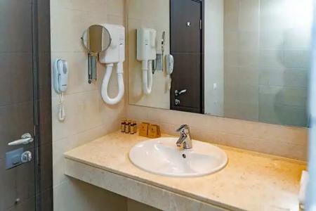 Panorama - Free EV Charging Station - 168