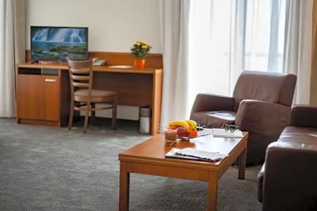 Panorama - Free EV Charging Station - 206