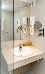 Panorama - Free EV Charging Station - 118