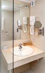 Panorama - Free EV Charging Station - 106