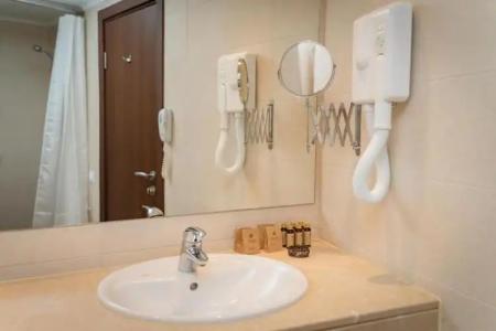 Panorama - Free EV Charging Station - 209