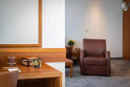 Panorama - Free EV Charging Station - 246