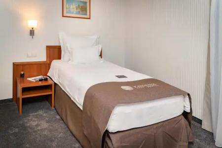 Panorama - Free EV Charging Station - 123