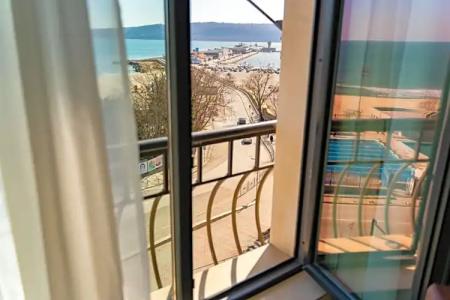 Panorama - Free EV Charging Station - 155