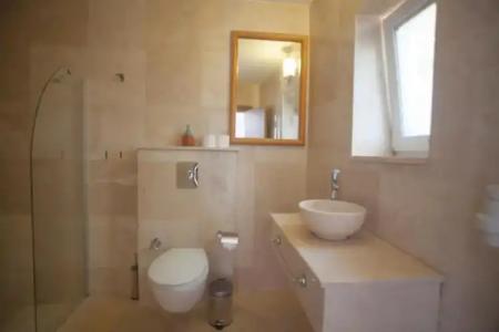 Mekvins Deniz Feneri Lighthouse - 77