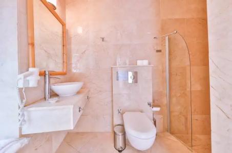 Mekvins Deniz Feneri Lighthouse - 62