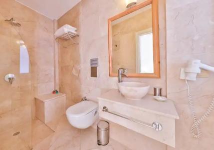 Mekvins Deniz Feneri Lighthouse - 63