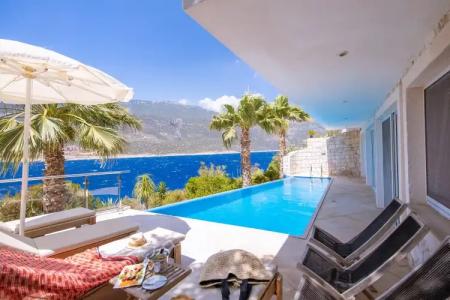 Mekvins Deniz Feneri Lighthouse - 113