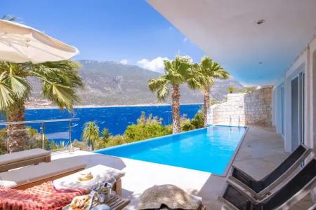 Mekvins Deniz Feneri Lighthouse - 120