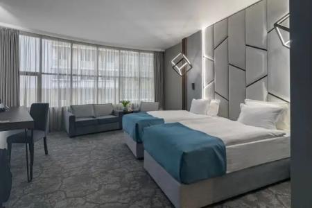 Rosslyn Dimyat Varna - 130