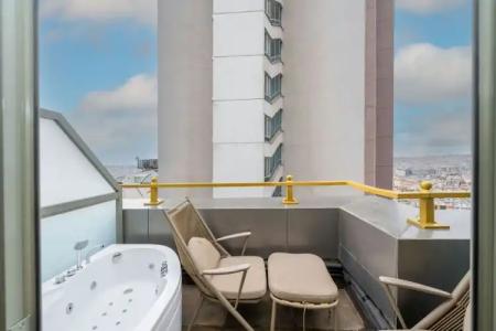 Ramada by Wyndham Istanbul Pera - 164