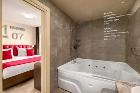 Ramada by Wyndham Istanbul Pera - 154