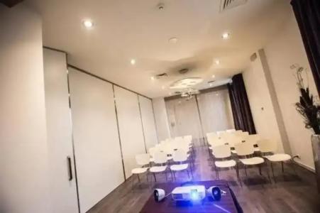 Hampton by Hilton Rome North - 22