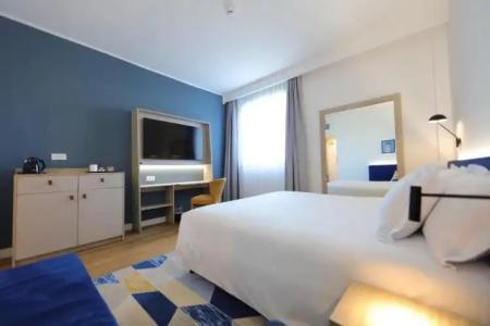 Hampton by Hilton Rome North - 36