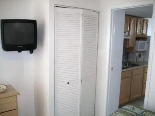 Diplomat Beach Club - 12