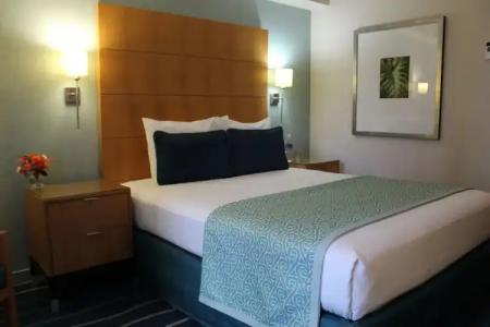 LSI Resorts at Ala Moana - 4