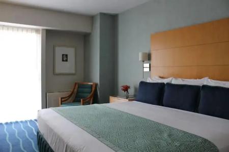 LSI Resorts at Ala Moana - 6