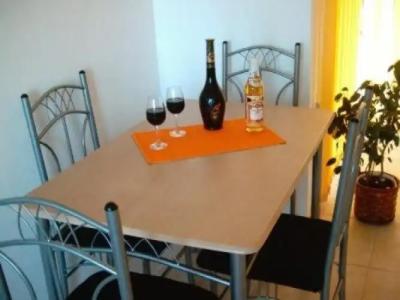 Lucky Beach Apartments - 21