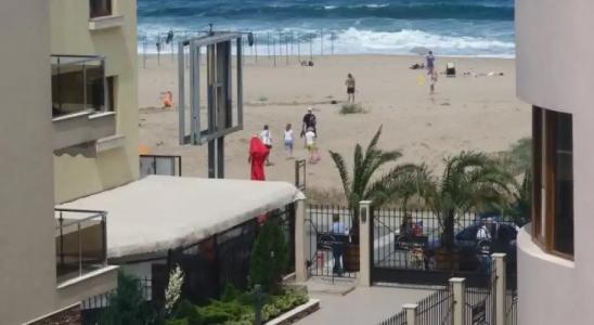 Lucky Beach Apartments - 12