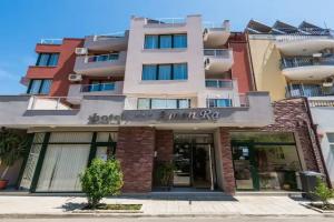 Amon Ra Hotel Family, Sozopol