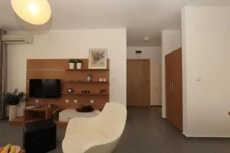 View Apartments - 51