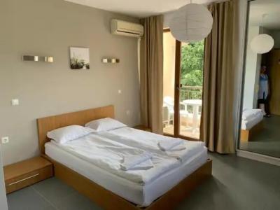 View Apartments - 75