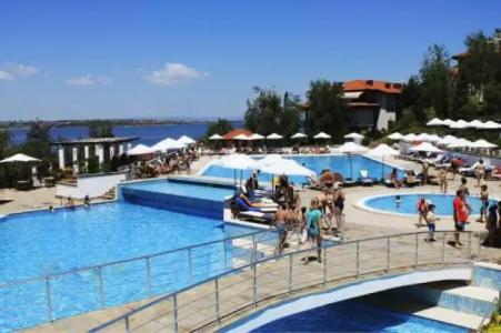 DreamBG Apartments - 9