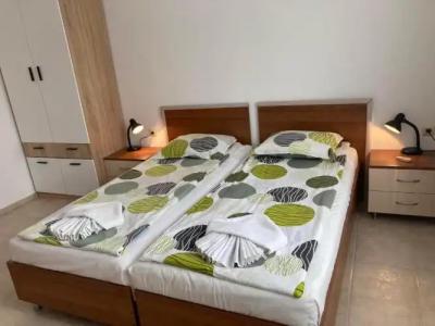 Apolon Complex - 115