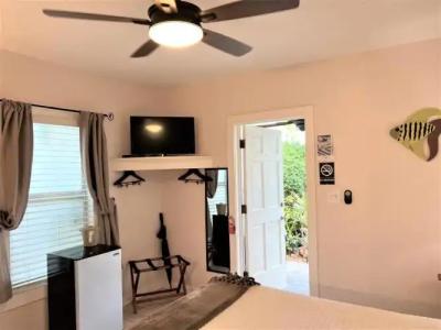 The Grand Guesthouse - 33