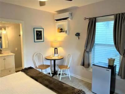 The Grand Guesthouse - 32