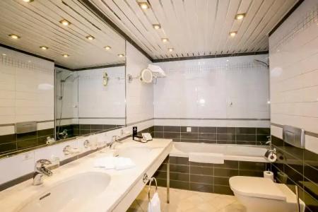 Marinela Sofia - 111