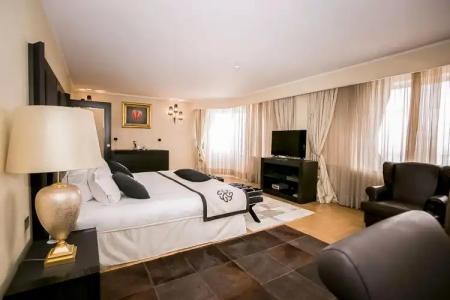 Marinela Sofia - 112