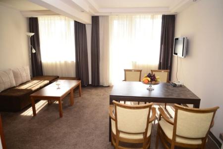 Forum - Free Parking - 11