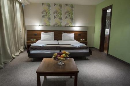 Forum - Free Parking - 2