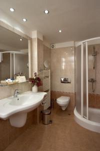 Forum - Free Parking - 16